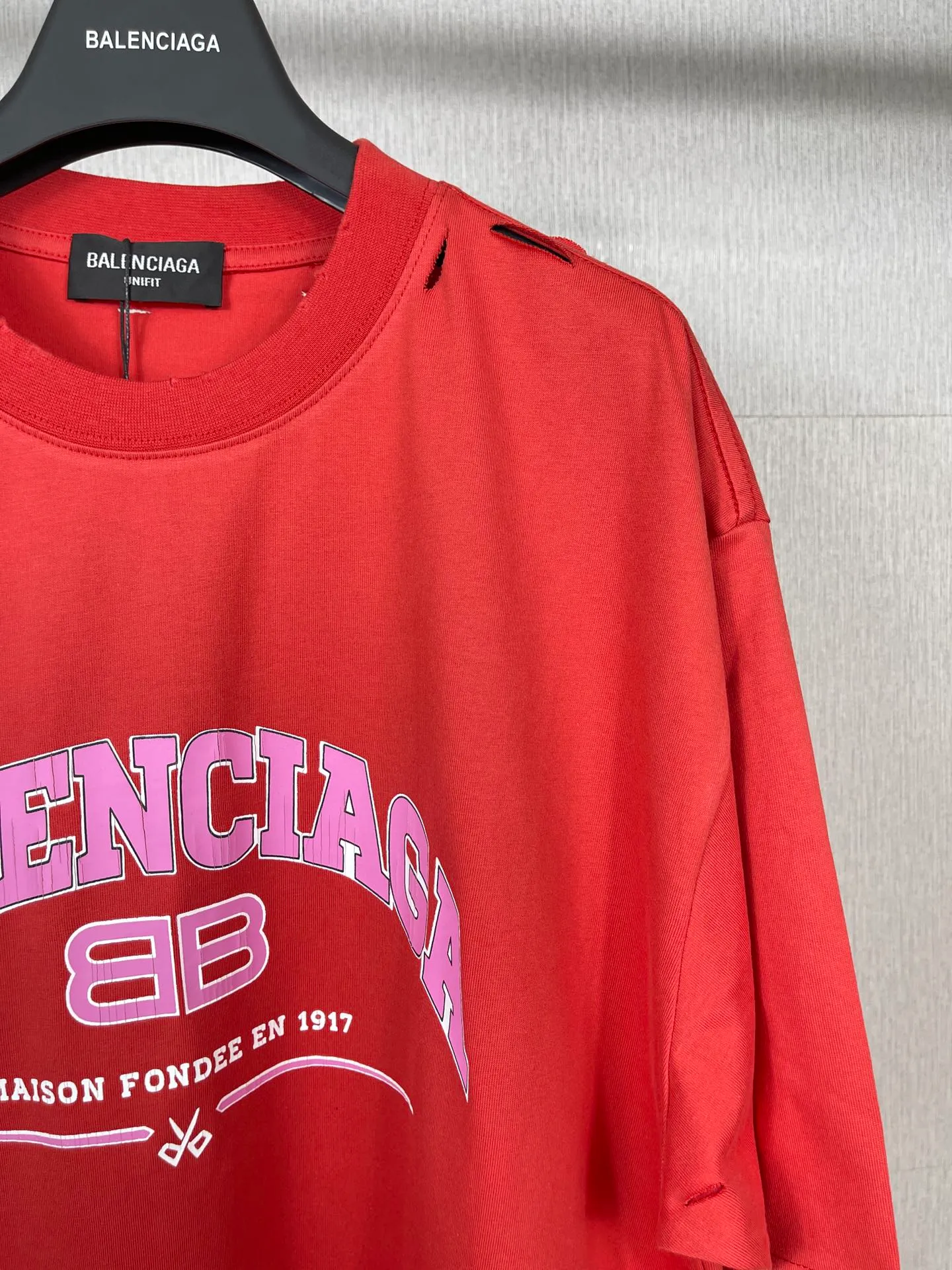 【 . Quality】BALENCI*GA/ .BB LOGO T . . ZP . 260 ， . ， ， 。Classic ， . ， ， 。 . ， 。 ， ， ， OS . Same Style。 ：BL 223012 ： . Blue. White.Red Size：XS L